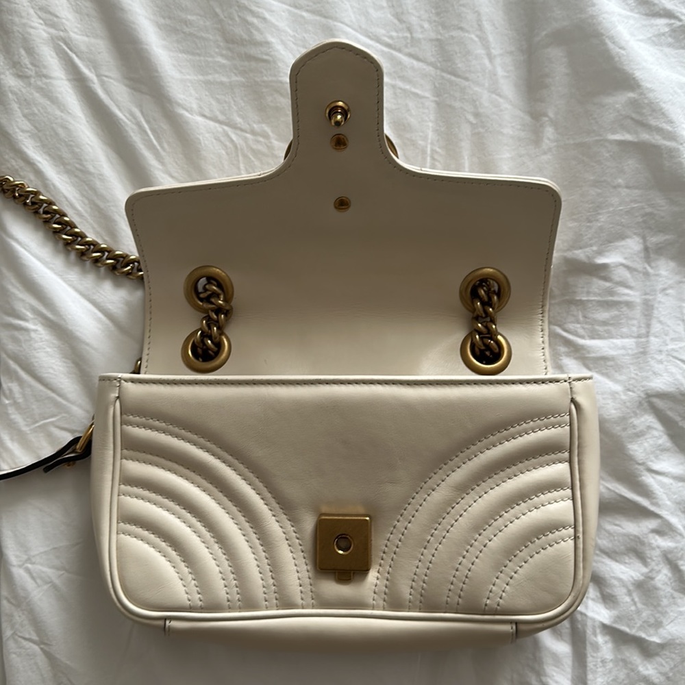 Gucci GG Marmont small white shoulder bag - Picture 3 of 11